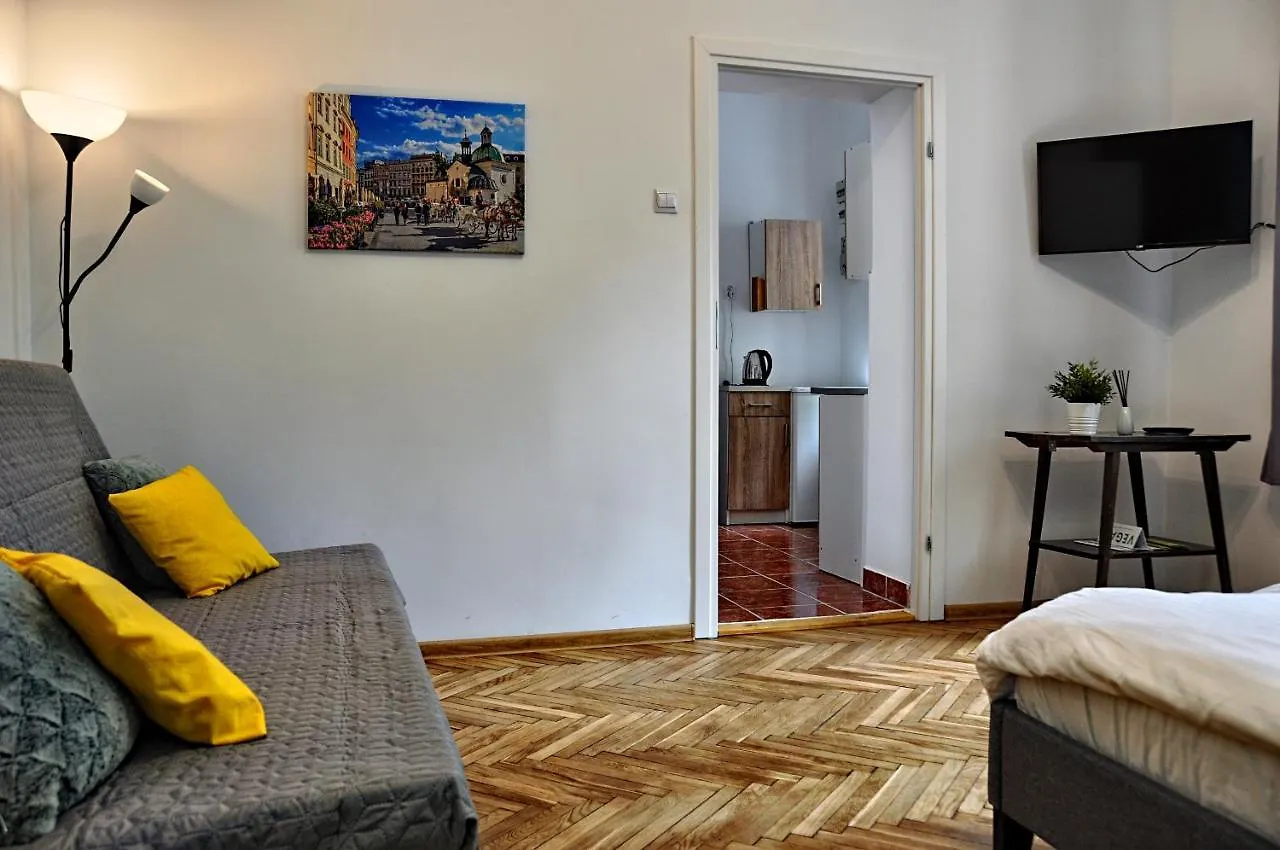 Apartment Wislna 4 By Homeprime Krakow